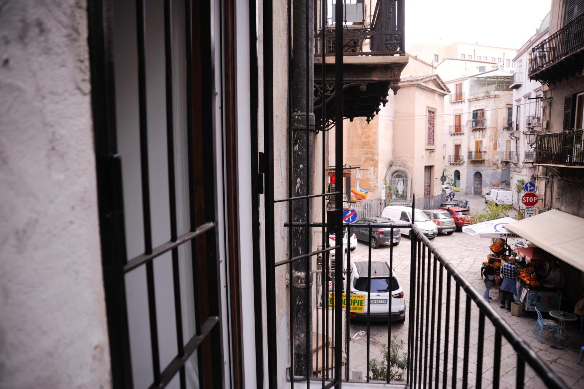 4 Canti Central Loft & Ground Floor Palermo Bagian luar foto